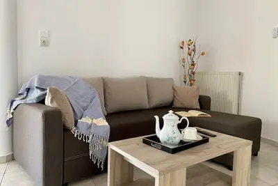 Image de Peaceful Apartment, in the nature, with yard '3'