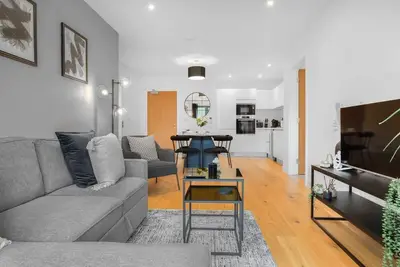 Image de 'Axium Escape' 2 Bed 2 Bath