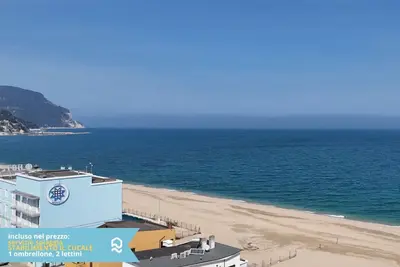 Image de Mialmare dx - Marcelli, new three-room apartment in the center facing the sea