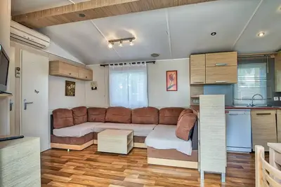Image de Mobil-home 3 ch 6/8 pers avec climatisation 8 personnes