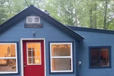 Image de Cozy Maine Cottage-A Nature Escape by the lake