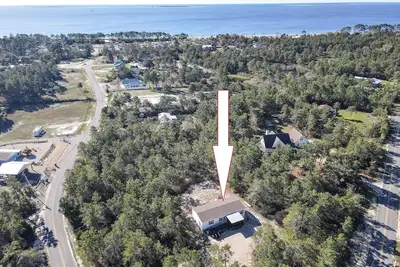 Image de Bearfoot Bay Hideaway 3br/2ba near Carrabelle Beach