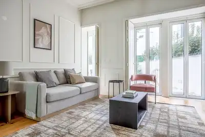 Image de Blueground | Saldanha, pool & gym