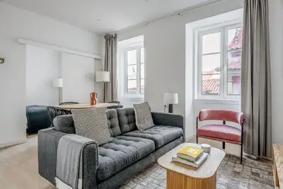 Image de Blueground | Santo António, fully furnished