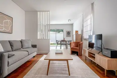 Image de Blueground | Amoreiras, furniture & appliances