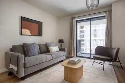 Image de Blueground | Lumiar, rooftop pool, fully furnished