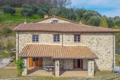 Image de Merveilleuse maison de vacances privée avec Wifi, Tv, balcon, animaux admis et parking