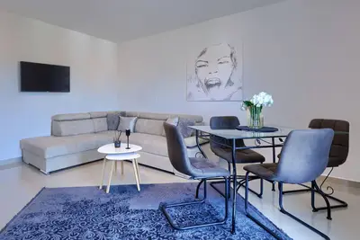 Image de Appartement Amra 6 by Interhome