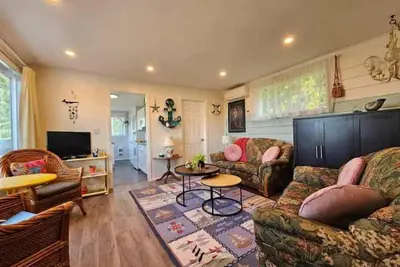 Image de The Salty Mermaid retreat~stunning ocean/mountain/sunset views ~dog friendly