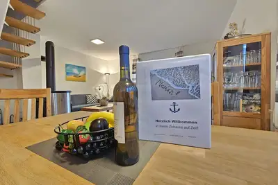 Image de Ferienhaus Steuerbord im Bootshaus - Herzlich Willkommen im Reihenhaus Steuerbord im Bootshaus!