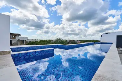 Image de Tulum Blue Serenity: 2br Luxury Condo with Gym & Rooftop Pool in Aldea Zama