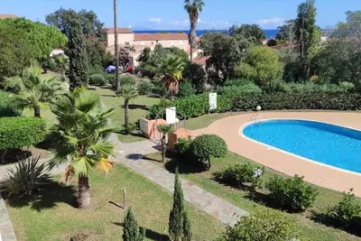 Image de Homerez - Bel appartement Ă Linguizzetta avec piscine