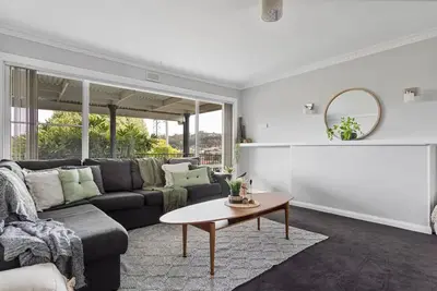 Image de Legana Lodge - A home away from home -12 guests