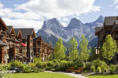 Image de Exclusive Tamarack Lodge Penthouse - Canmore