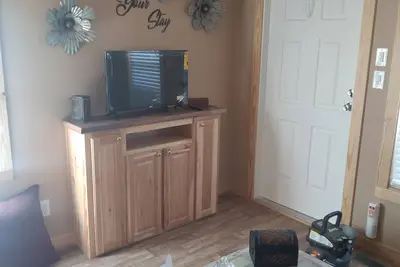 Image de Wi-Fi on site Quiet Country Setting. 2 bedroom,