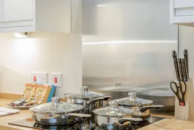 Image de Luxury 2 Bedroom Apartments with Parking