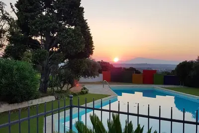 Image de Gite Provençal Dans les Vignes Avec Grande Piscine, Entre Orange et Avignon