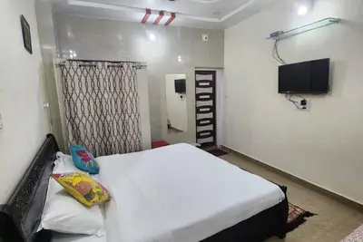 Image de Private - 1 Bhk Floor - Paddy's Luxurious Home Stay\n\n