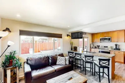 Image de Updated mountain home with yard, horseshoes, hammock, & grill