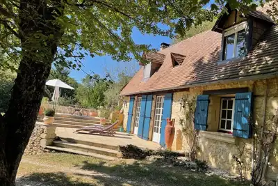 Image de Gemütliches Landhaus mit Pool in Ruhiger Umgebung im Herzen des Perigord: