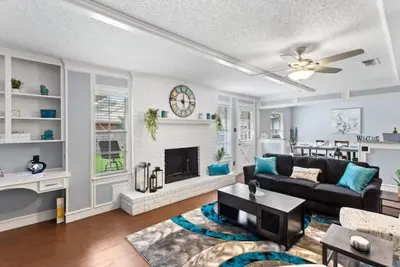 Image de Stunning 3bd Oasis Near Hospital in Locale Irving