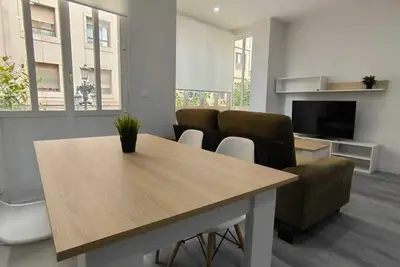 Image de Oviedo, Desde el Mismo Centro