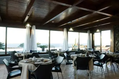 Image de 2 Bedroom Apartment in Pantelleria