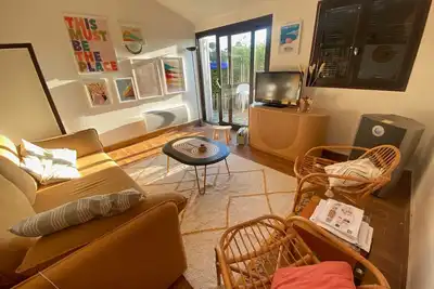 Maison de vacances vue mer dans résidence avec piscine et tennis à Porticcio