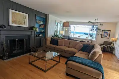 Image de Scenic Waterfront Lake Michigan Escape