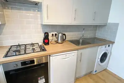 Image de Delightful 3bd Maisonette — Clapham Junction!