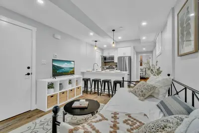 Image de Stylish Suite * NearWEM * 4 twin bed * Central