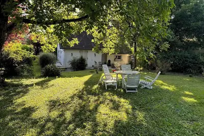 Image de Agréable maison de ville avec tout à proximité!