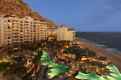 Image de Ocean View Luxury King Studio near the Marina!