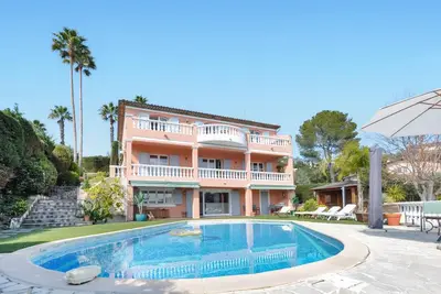 Image de Superbe maison à Mougins avec WiFi