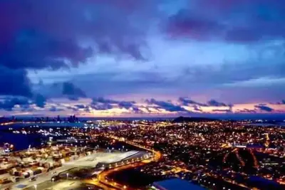 Image de Great Views! Water front Apartment!