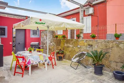 Image de Superbe maison Ă Mitogio avec WiFi