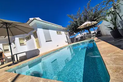 Image de \"Encanto\"@Marisol : 250m de la plage, piscine privée, A/C, WiFi, plage pour chiens