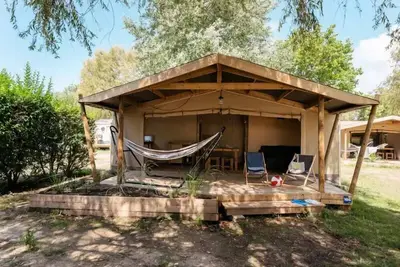 Ecolodge Cotton Toilée 35m² (3 chambres) + Tv + Terrasse couverte 6 personnes