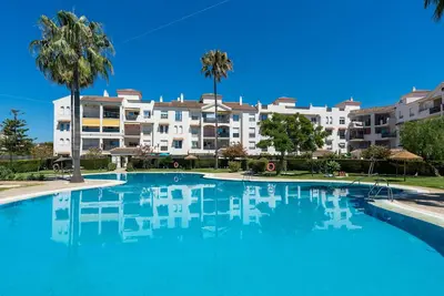 Image de Appartement 'Marbella Beach San Pedro' avec vue sur les montagnes, Wi-Fi et climatisation