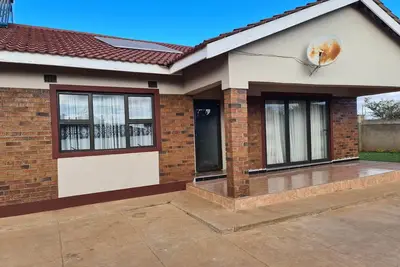 Image de Inviting 2 Bed House in Bulawayo