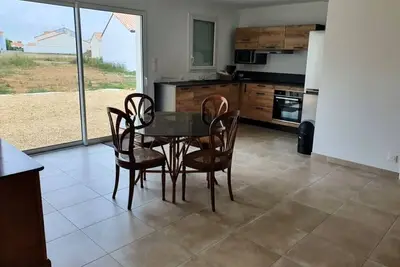 Image de Mistral Abba à 500m de la Plage