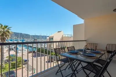 Image de le Port de Bormes by Interhome