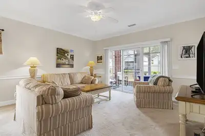 Image de Cozy 2br Condo in Little River – Near Beaches & Golf