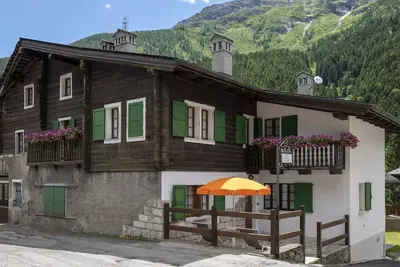 Image de Joli appartement pour 2 personnes avec Tv, animaux admis, vue panoramique et parking
