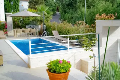 Image de Superbe maison à Klimno avec WiFi