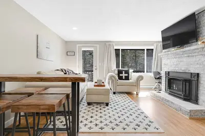 Image de South Ridge I-03 | 2 Bed, 2 Bath