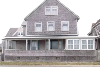 Image de Ferik: Spectacular Falmouth Heights Waterfront, Gorgeous Views of Martha's Vineyard and Nantucket Sound