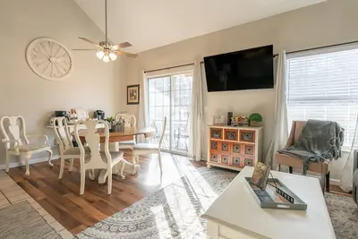 Image de 2br ~ Near The Strip ~ Trophy Fishing Nearby ~ Free Tickets Included! (Fc57-6)