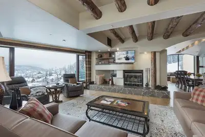 Image de Ski in/Out 7th Floor Penthouse at Purg - Huge Deck w/ Mountain/Slope Views/Ac