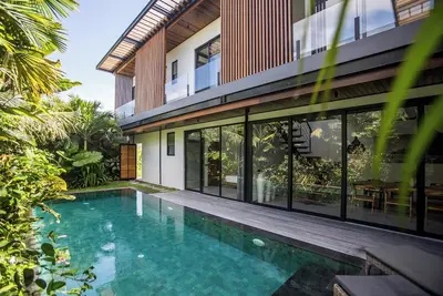 Image de Beachside Bliss: New 5br Villa Canggu
